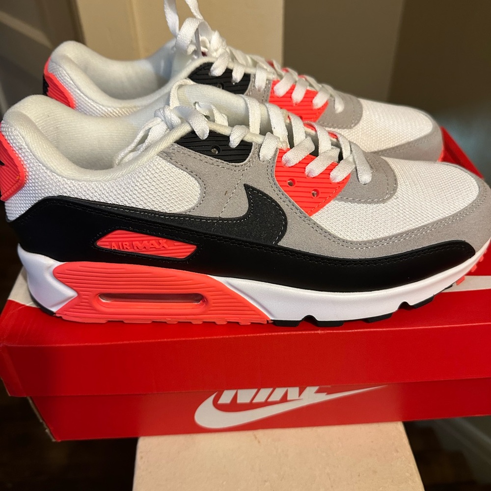 Nike Air Max Sneakers in White, Black, and Red